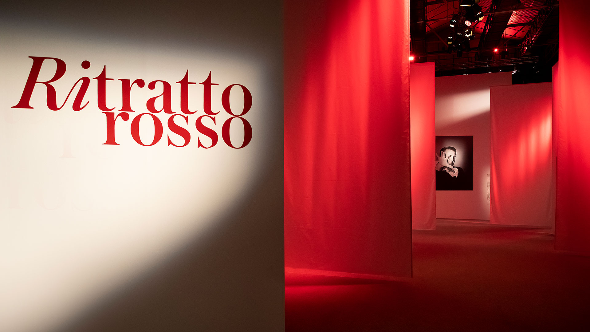 RitrattoRosso Fellini Catalano